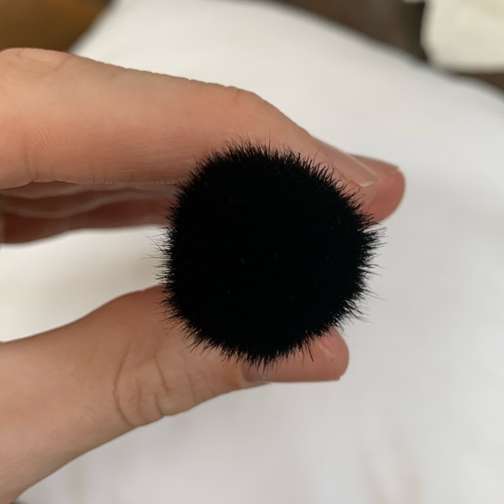 MGivenchy Elegant Black Makeup buffing Brush RARE - Picture 3 of 4